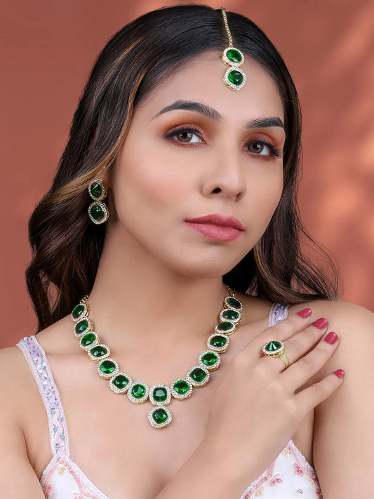 Necklace Set by Peora – Elegant Craftsmanship for Every Occasion
