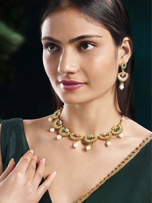 Necklace Set – Elegant & Designer Jewellery Collection | Peora