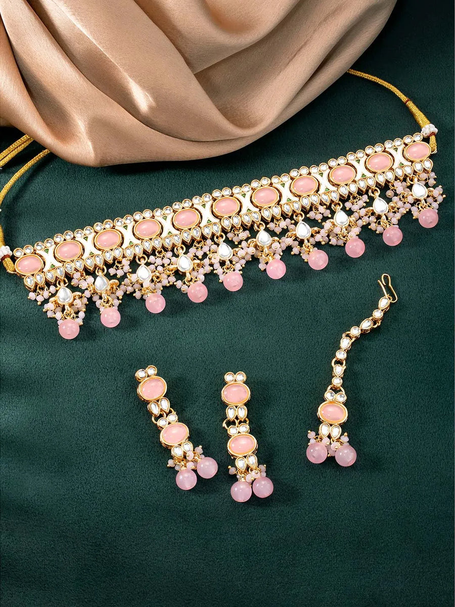 Choker Necklace by Peora – Stylish & Elegant Statement Pieces