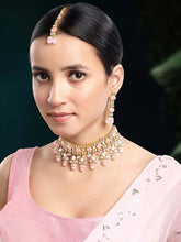 Choker Necklace by Peora – Stylish & Elegant Statement Pieces