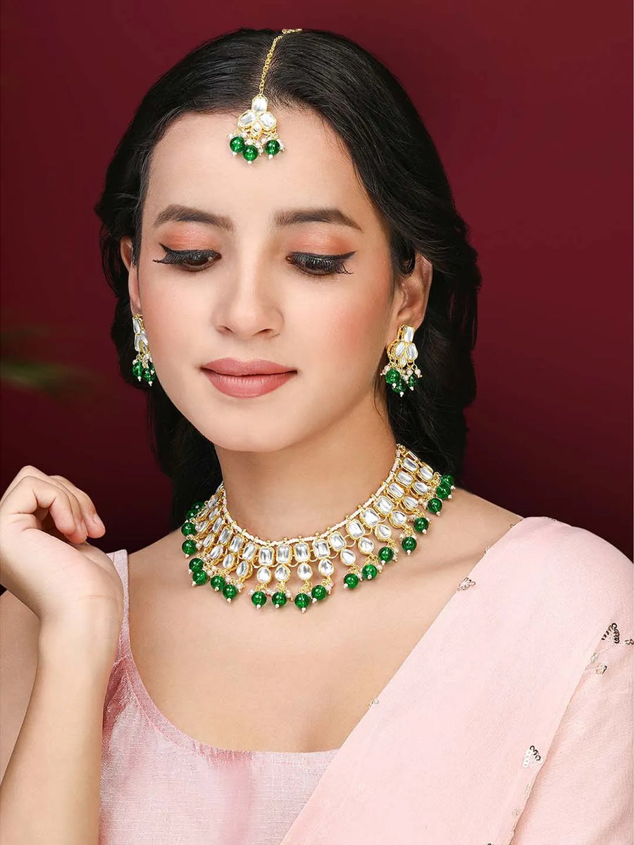 Shine Necklace Set by Peora – Sparkling Elegance for Every Occasion