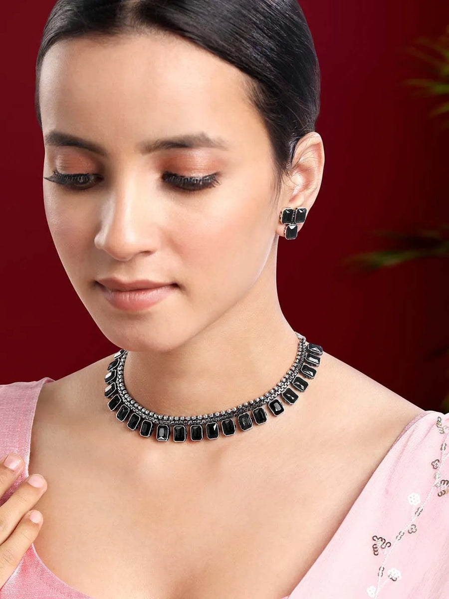 Necklace Set – Handcrafted Traditional & Modern Jewellery | Peora