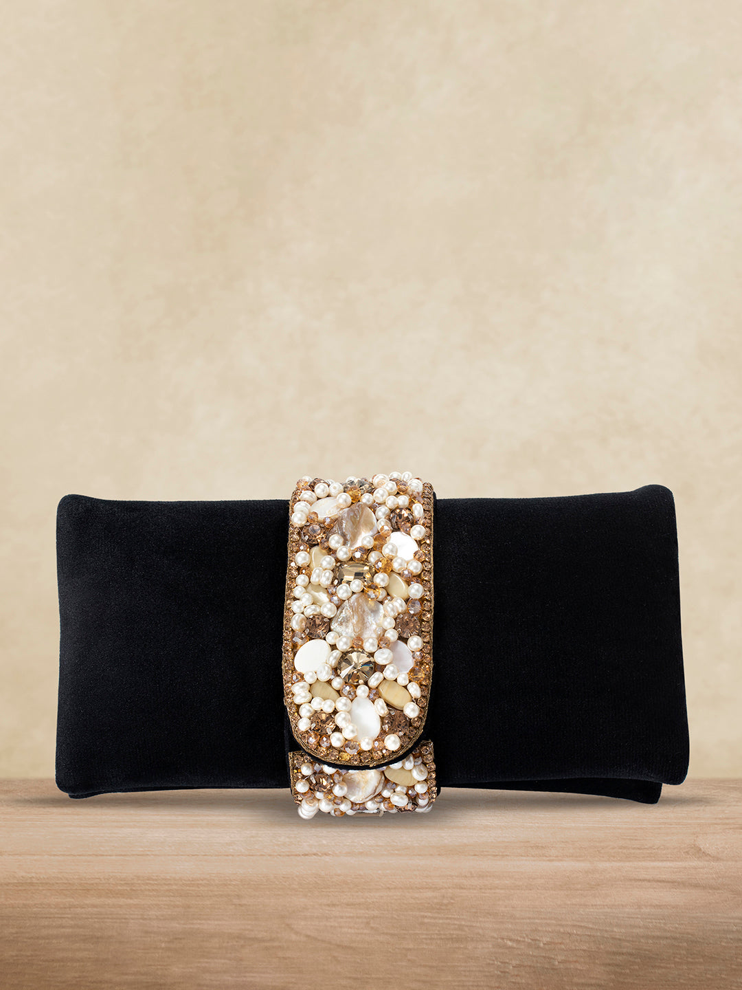 Clutch Couture Elegant Black Purse