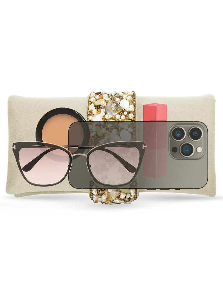 Fashionable Clutch Couture Purse - Cream