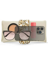 Fashionable Clutch Couture Purse - Cream