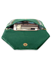 Royal Heritage Pearl Beaded Clutch Purse