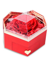Minstely Preserved Rose and Necklace Box
