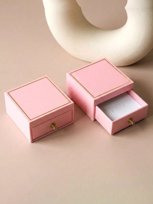 Stylish Cube Box for Jewellery Set