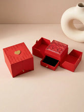 Rose Adorned Cube Jewellery Box