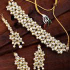Charm in Every Strand Pearl Choker