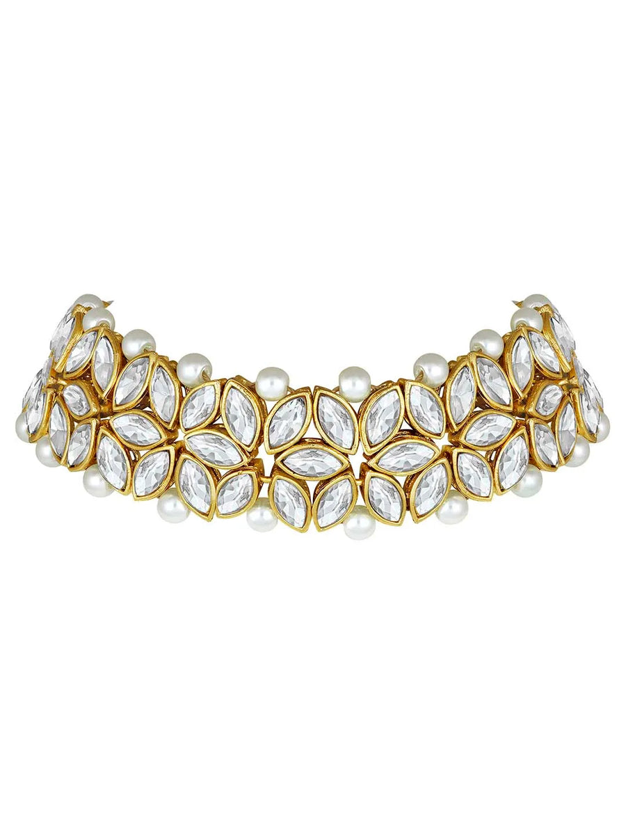 Charm in Every Strand Pearl Choker