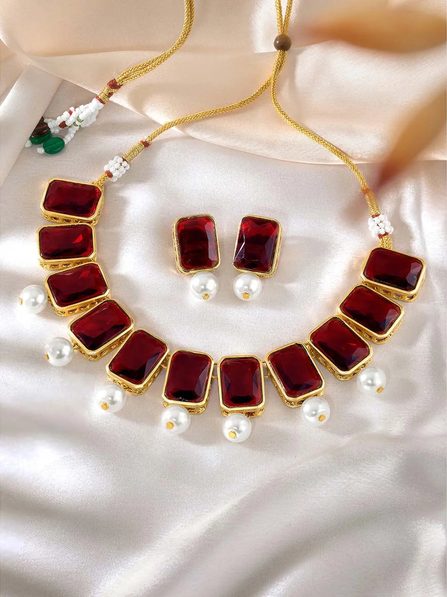 Horizon Beauty Crystal Pearl Necklace - Maroon