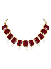 Horizon Beauty Crystal Pearl Necklace - Maroon