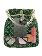 Stylish Glamour Grasp Potli Bag