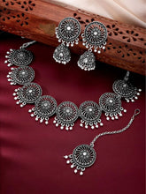 Moon Necklace by Peora – Celestial Elegance & Timeless Style