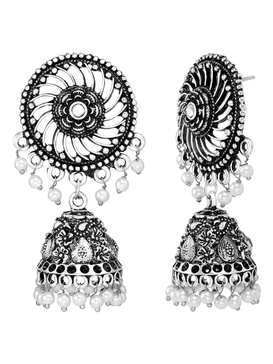 Moon Necklace by Peora – Celestial Elegance & Timeless Style