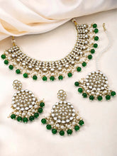 Necklace Set by Peora – Elegant Designs for Every Occasion