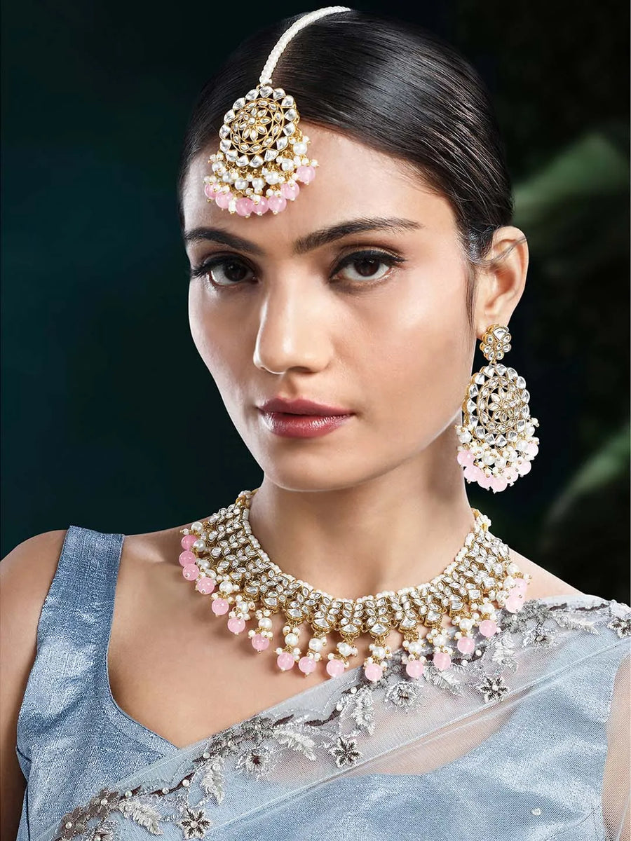 Necklace Set by Peora – Elegant Designs for Every Occasion