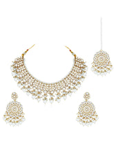 Necklace Set by Peora – Elegant Designs for Every Occasion