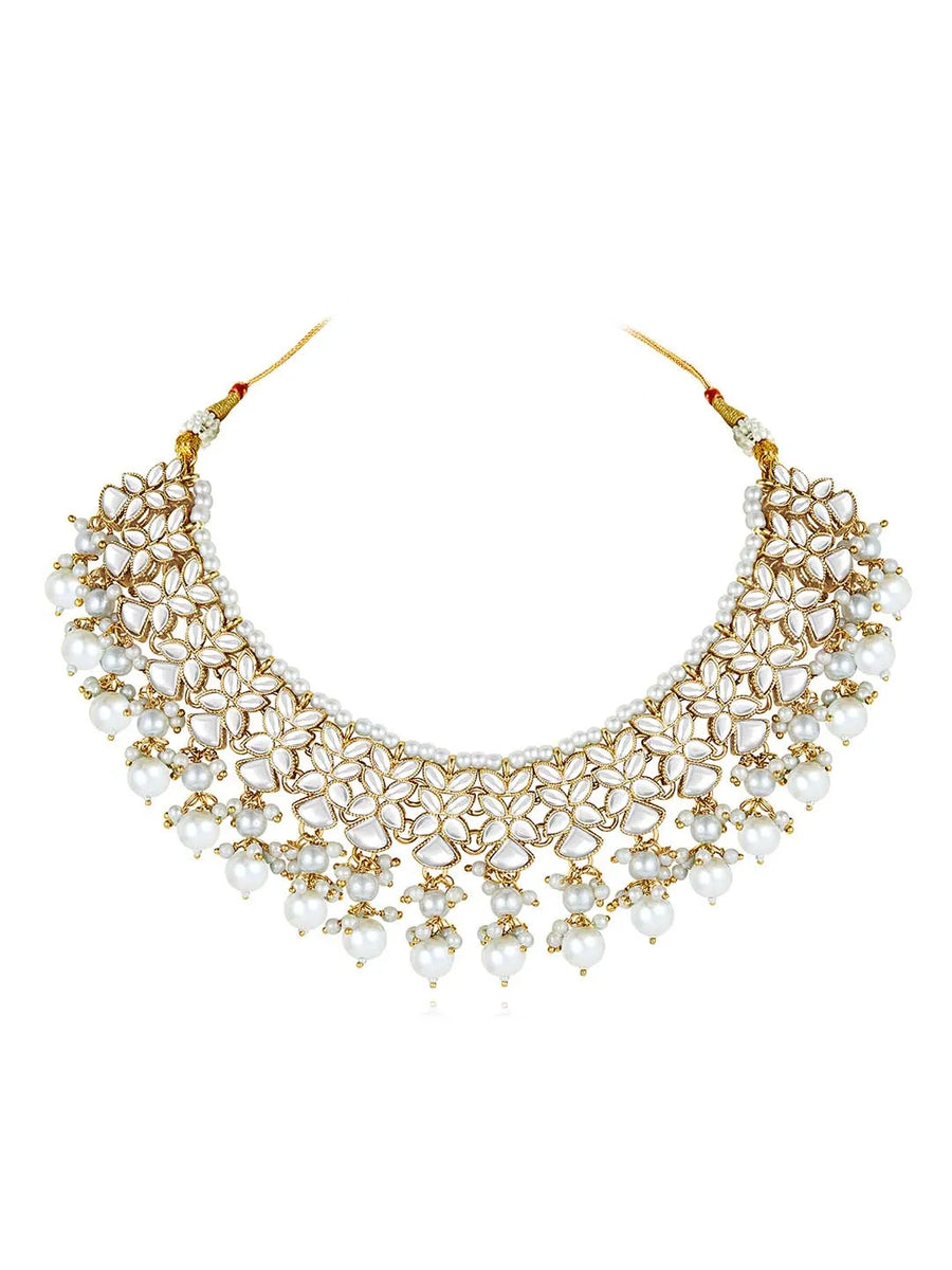 Necklace Set by Peora – Elegant Designs for Every Occasion