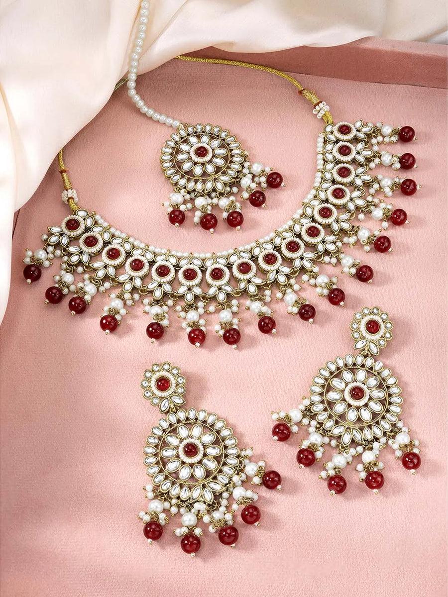 Necklace Set by Peora – Elegant Jewellery for Every Celebration
