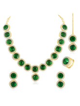 Necklace Set by Peora – Elegant Craftsmanship for Every Occasion