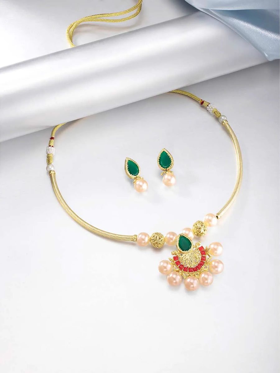 Pearl Necklace Set by Peora | Classic Pearl Fashion Jewellery

