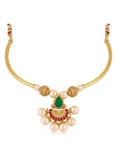Pearl Necklace Set by Peora | Classic Pearl Fashion Jewellery

