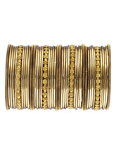 Bangle Set by Peora – Elegant Designs for Every Occasion