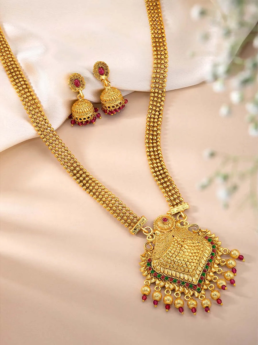 Necklace Set – Explore Timeless Jewellery Designs | Peora