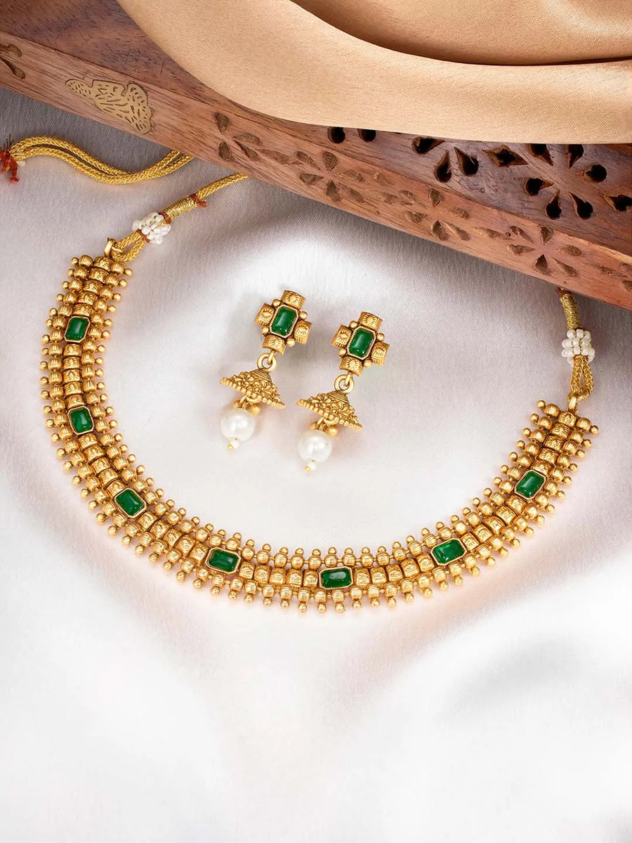 Necklace Set – Stylish & Traditional Jewellery for Women | Peora