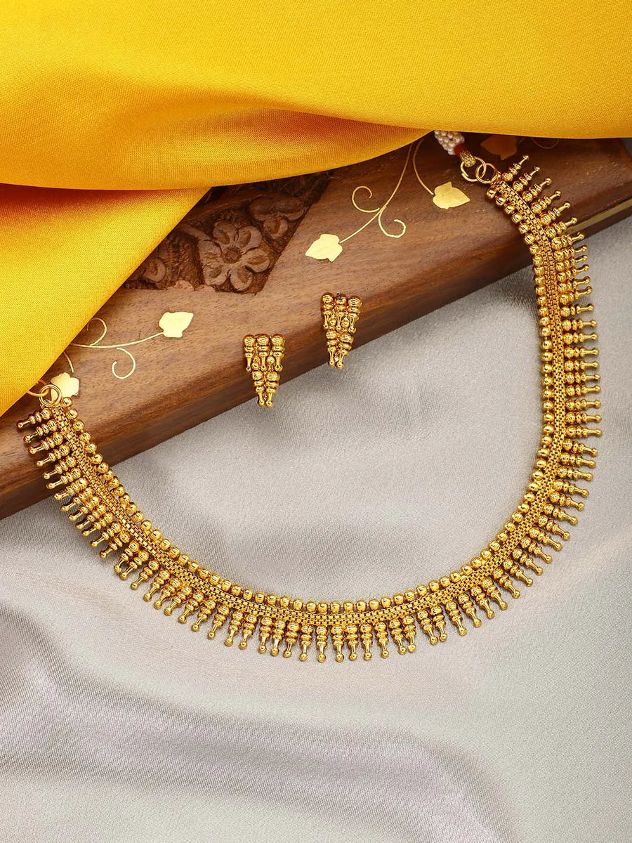 Short Necklace Set – Stylish & Graceful Jewellery | Peora