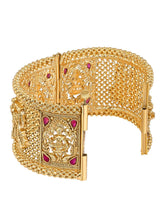 Golden Kada Lakshmi Motif by Peora – Divine Traditional Jewellery


