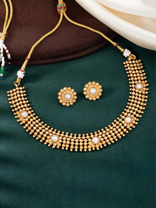 Radiant Glimmer Short Necklace Set - White