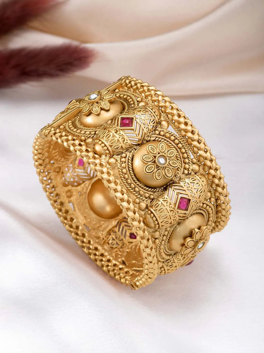 Stone Kada Bangle by Peora – Graceful Fashion Jewellery

