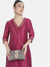 Handbag Clutch by Peora | Elegant & Versatile Fashion Accessory