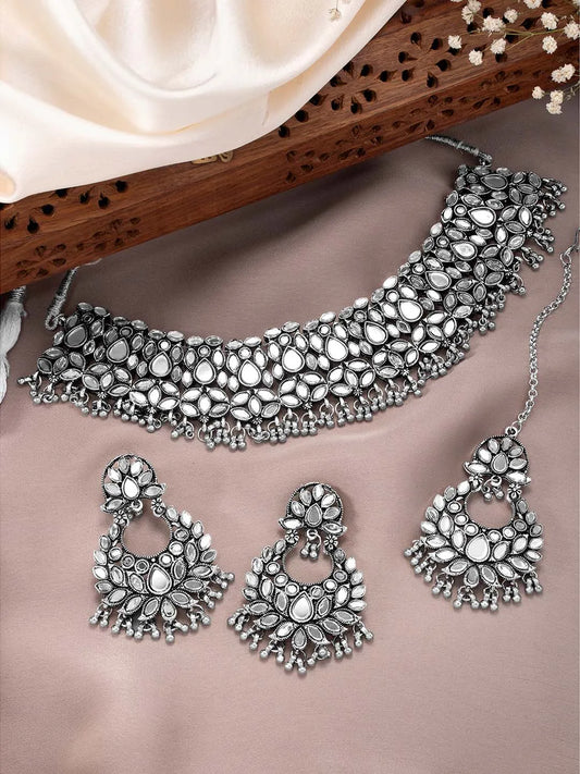Choker & Earrings Set by Peora – Complete Your Look with Elegant Style