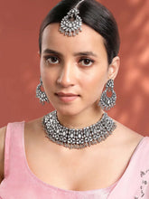 Choker & Earrings Set by Peora – Complete Your Look with Elegant Style