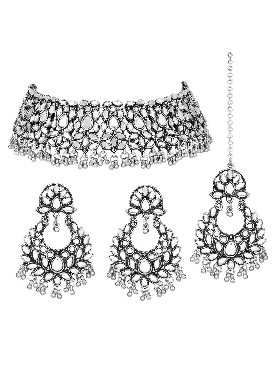 Choker & Earrings Set by Peora – Complete Your Look with Elegant Style
