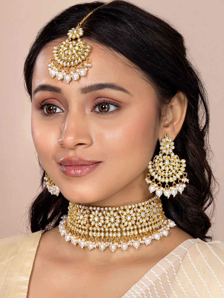 Ornamental Opulence Kundan Necklace Set
