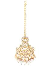 Ornamental Opulence Kundan Necklace Set