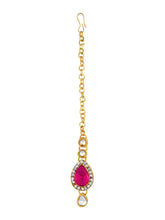 Majesty Kundan Necklace & Maangtikka Set