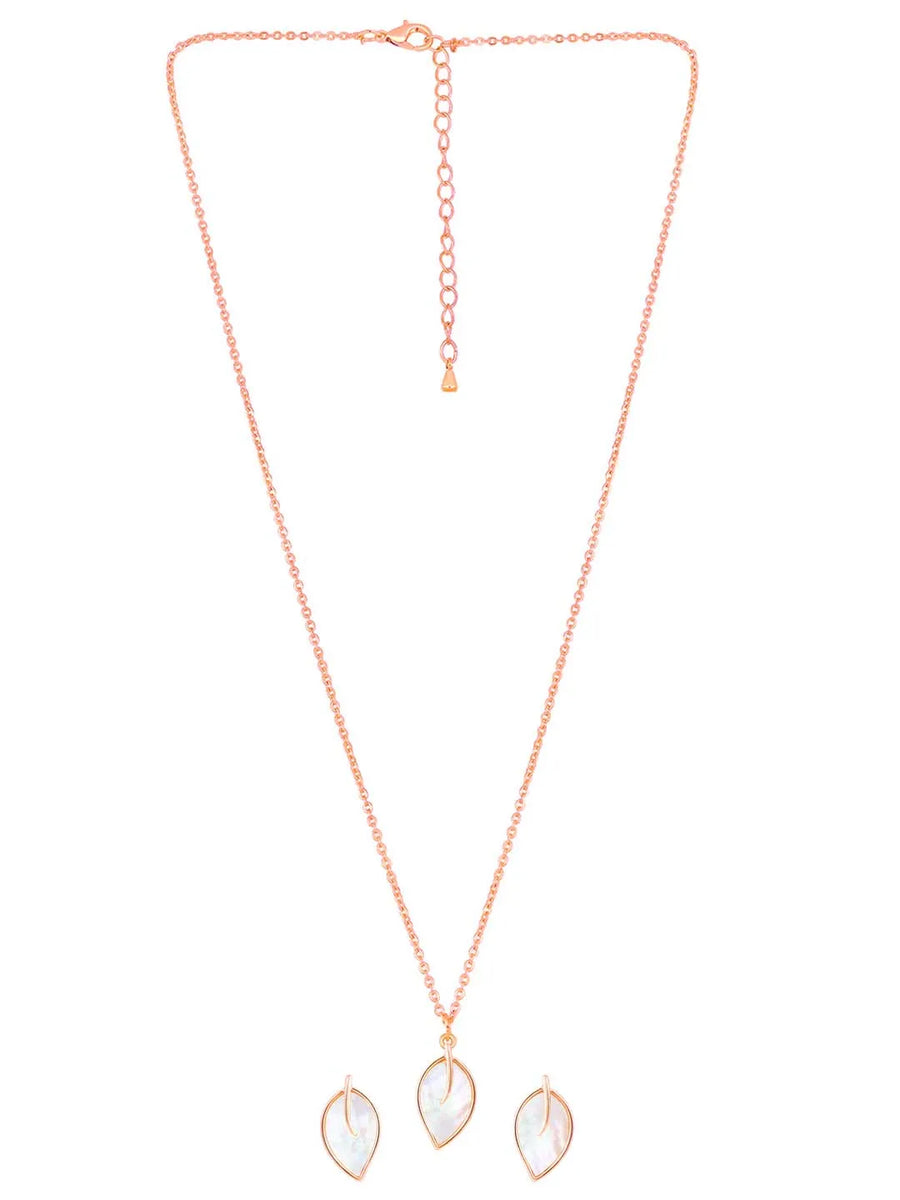 Pearl Pendant Set by Peora – Classic Fashion Jewellery

