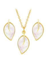 Pearl Pendant Set by Peora – Classic Fashion Jewellery

