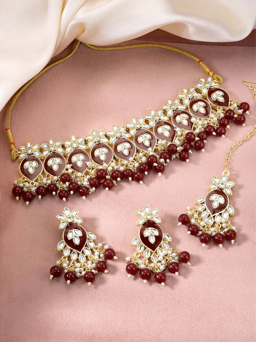 Choker Set by Peora – Exquisite Designs for Every Celebration