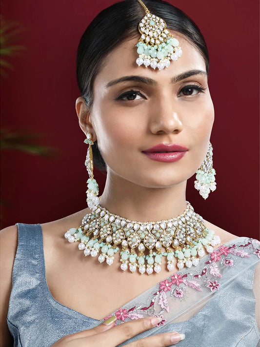 Necklace Set by Peora – Timeless Elegance in Every Detail