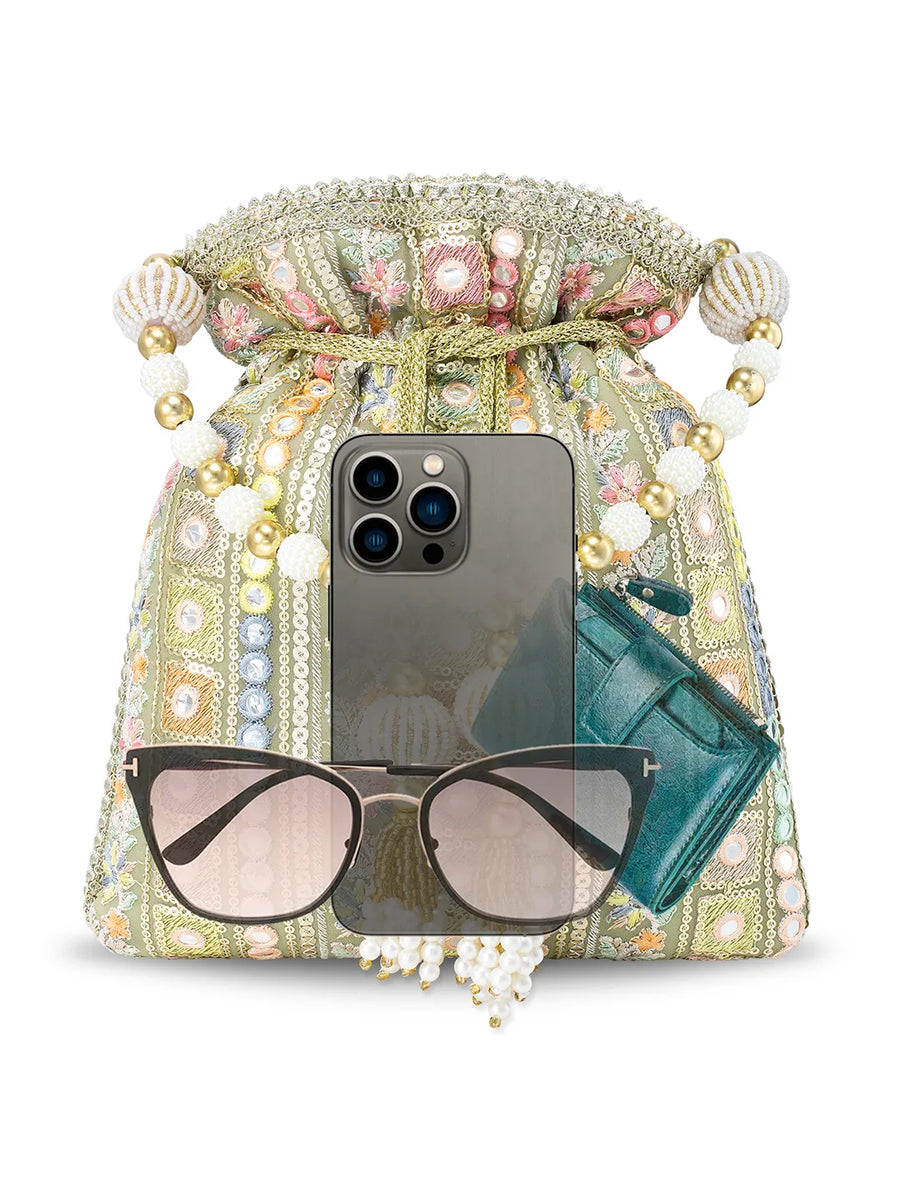 Potli Perfection Elegant Wristlet