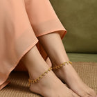 Floral Glow Thin Fancy Anklet Chain