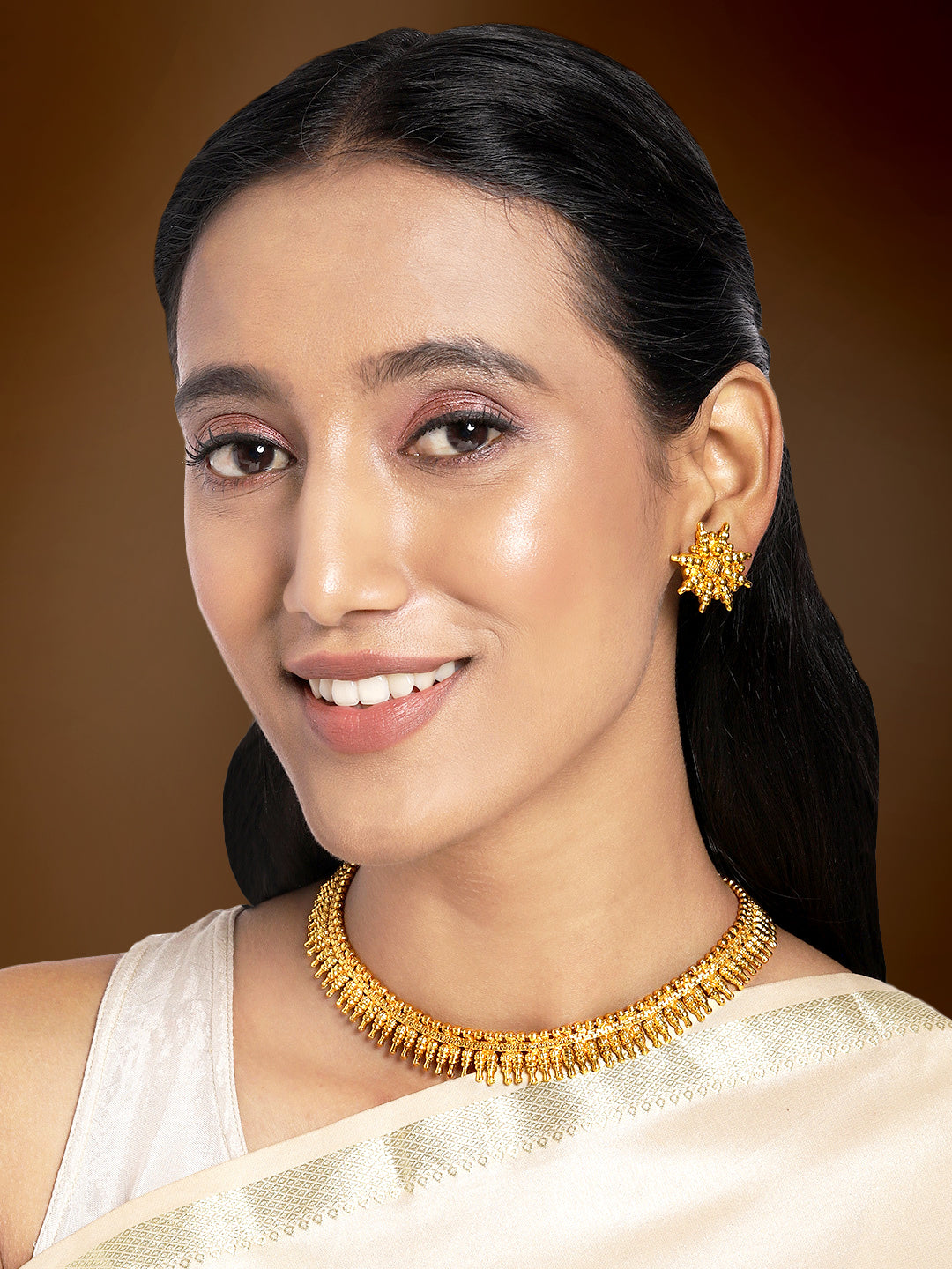 Festive Finesse Maharani Necklace Set