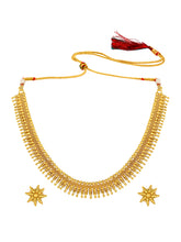 Festive Finesse Maharani Necklace Set